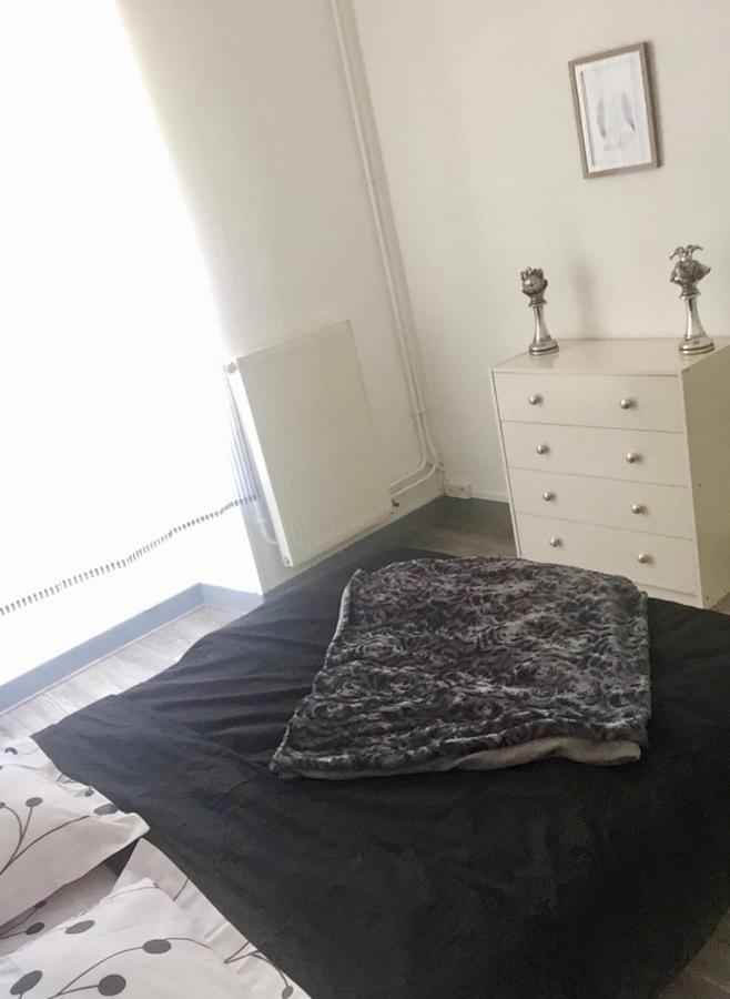 Charmant T2 Proche Vieille Ville Montluçon المظهر الخارجي الصورة