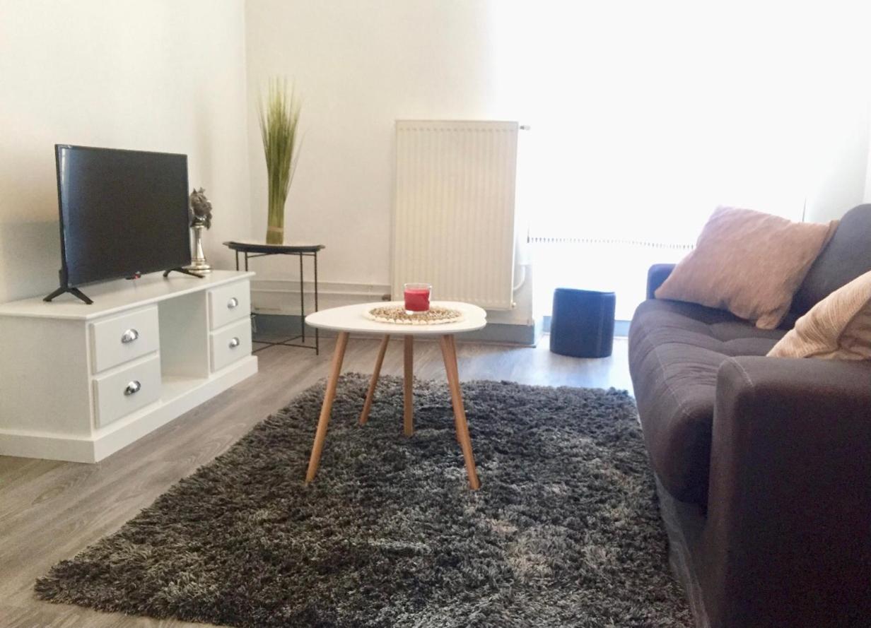 Charmant T2 Proche Vieille Ville Montluçon المظهر الخارجي الصورة